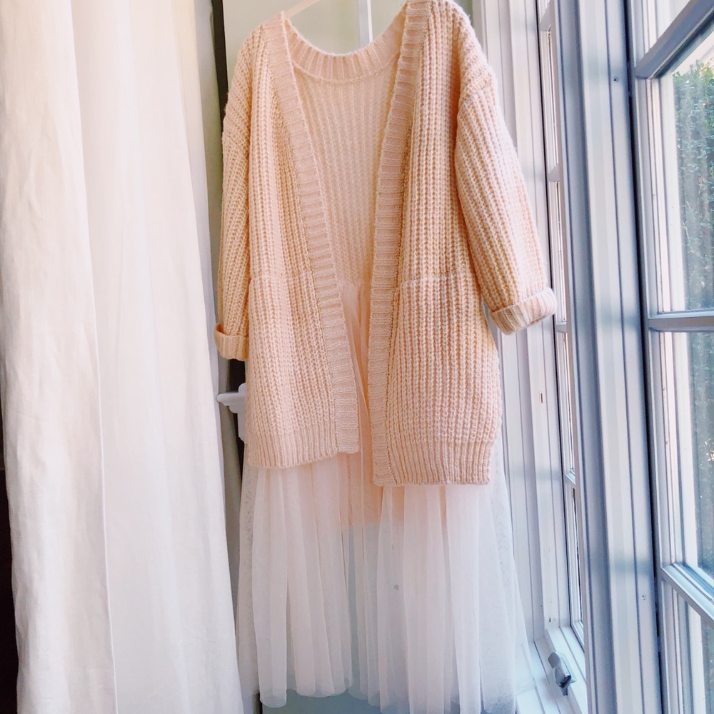 Chunky Cardigan with Tulle Hem Details